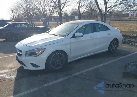 2014 Mercedes-Benz Cla 250 z USA, uszkodzony, nr VIN WDDSJ4EB0EN053692